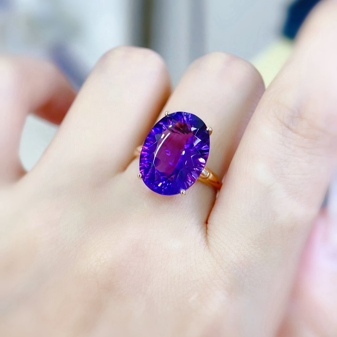 14k Gold 8.76 Ctw Natural Amethyst & Diamond Ring - 4
