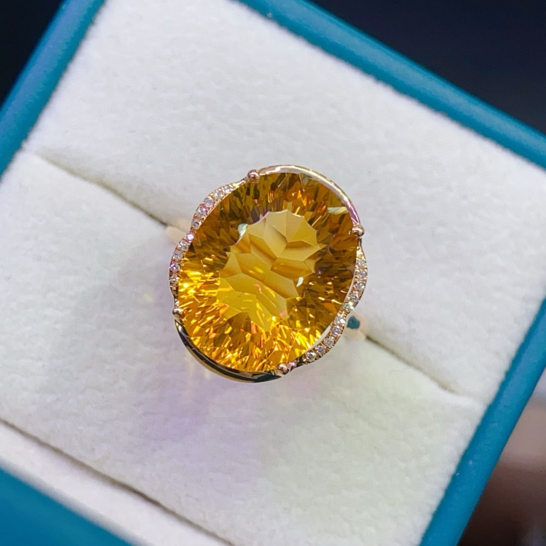 14k Gold 8.16 Ctw Natural Citrine & Diamond Ring - 2