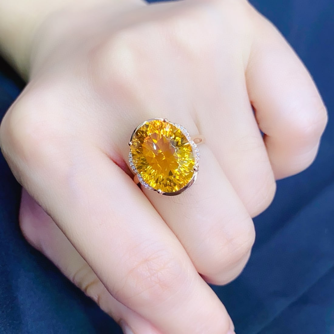 14k Gold 8.16 Ctw Natural Citrine & Diamond Ring - 4