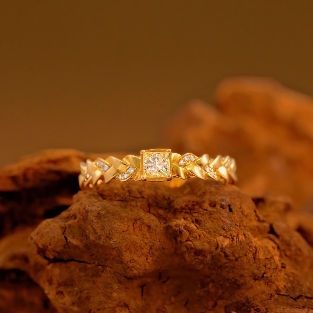 14k Gold 0.20 Ct Natural Yellow Diamond & Diamond Ring - 3
