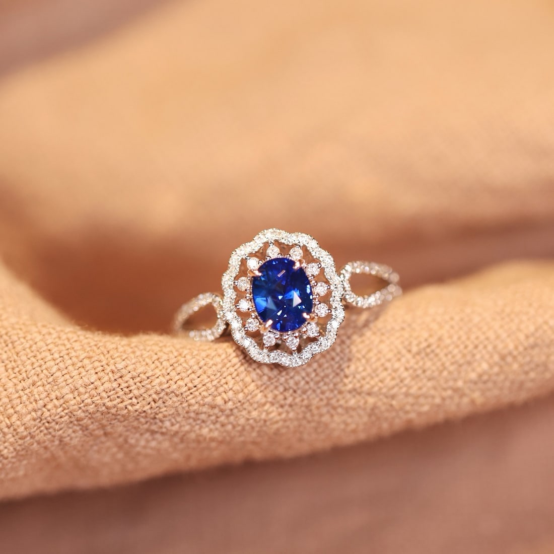 14k Gold 1.58 Ctw Natural Sapphire & Diamond Ring: Ref:231185199 // gold content:14k gold // ring size:7. 25us // // main gemstone:sapphire // shape:oval // carat weight:1. 17ct // color:royal blue // treatment:natural // // adjacent gemstone 2 :