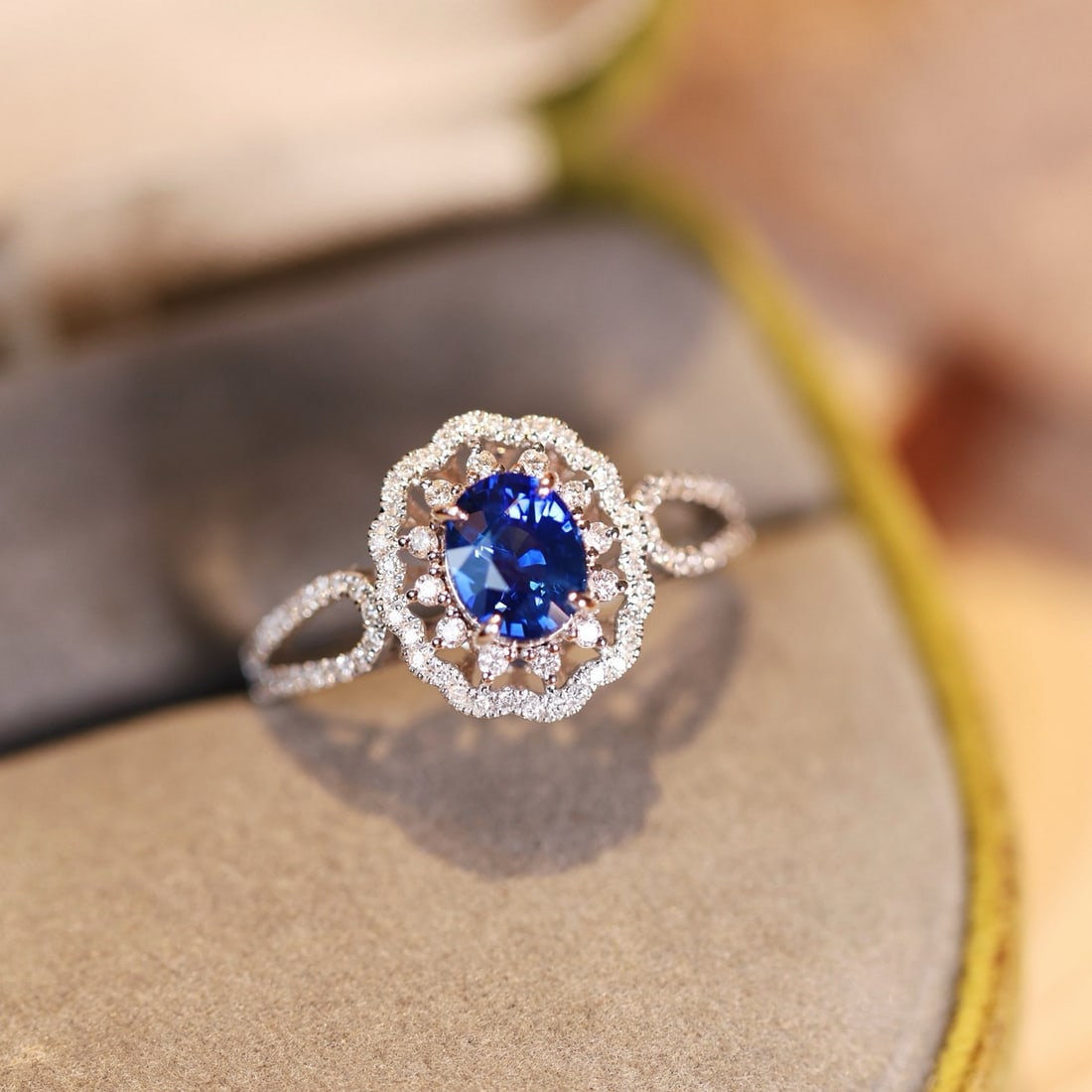 14k Gold 1.58 Ctw Natural Sapphire & Diamond Ring - 3