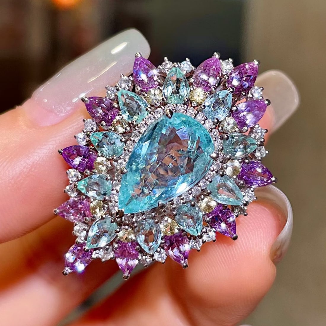 14k Gold 3.33 Ctw Natural Paraiba Tourmaline & Diamond Ring - 4