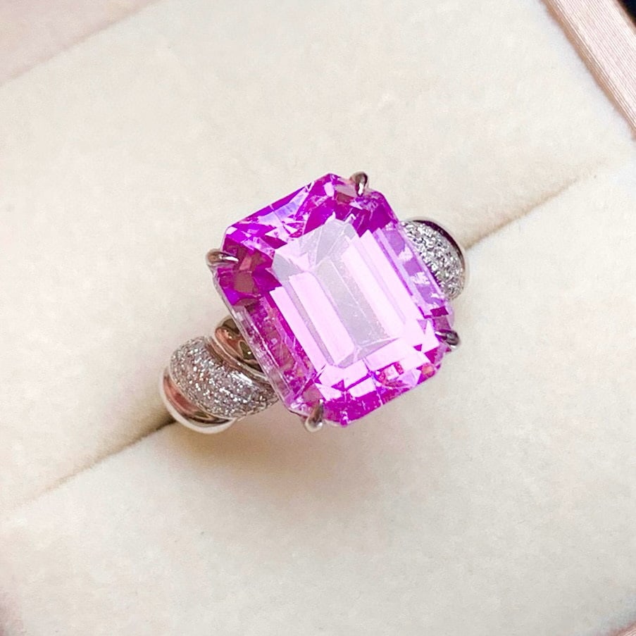 14k Gold 12.65 Ct Natural Kunzite & Diamond Ring - 2