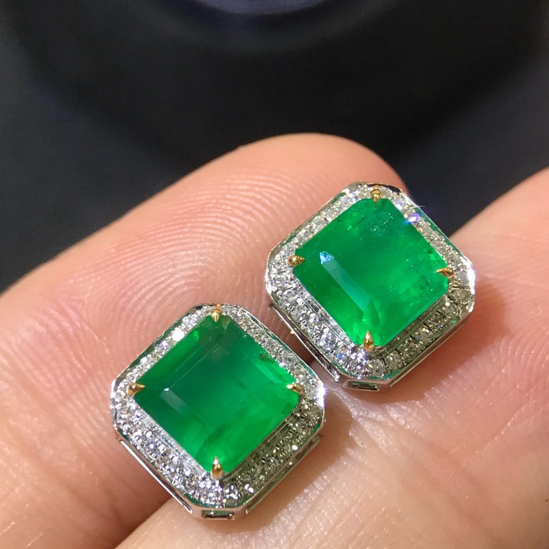14k Gold 3.11 Ctw Natural Emerald & Diamond Earrings - 5