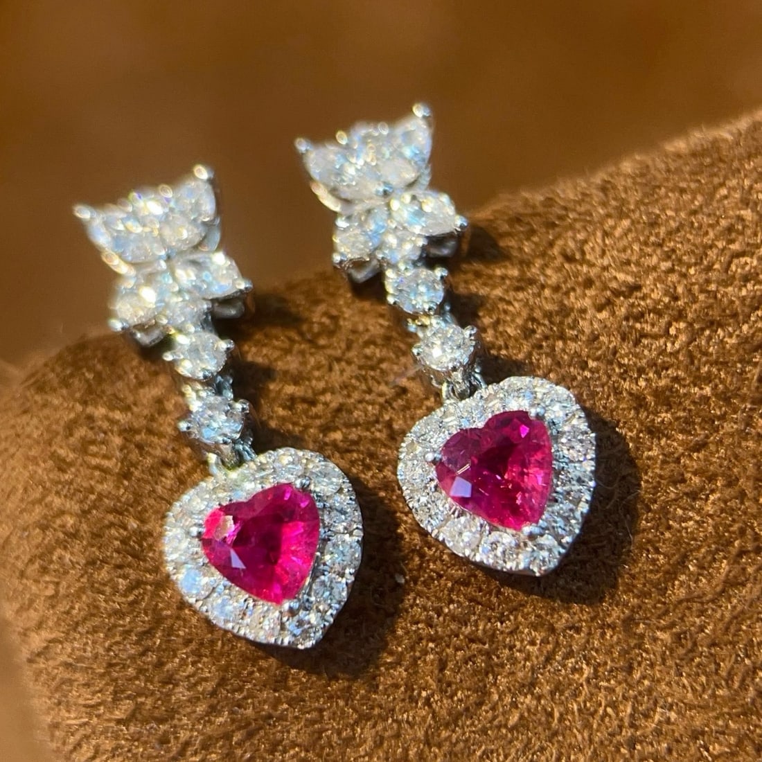 14k Gold 1.36 Ctw Natural Ruby & Diamond Earrings: Ref:231185251 // gold content:14k gold // main gemstone:ruby // shape:heart // carat weight:0. 65ct // color:red // treatment:natural // // adjacent gemstone 2 : diamond // shape:multiple // carat wei