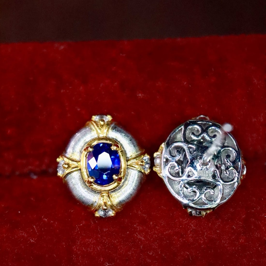14k Gold 0.70 Ctw Vivid Blue Natural Sapphire & Diamond Earrings - 2