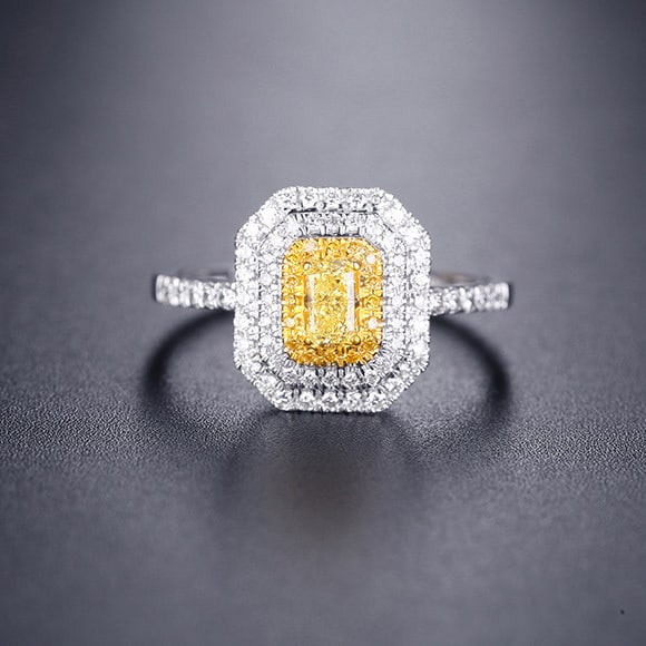 14k Gold 0.60 Ctw Natural Yellow Diamond & Diamond Ring: Ref:231186012 // gold content:14k gold // ring size:7. 25us // // main gemstone:yellow diamond // shape:cushion // carat weight:0. 22ct // color:yellow // treatment:natural // // adjacent gemstone 2