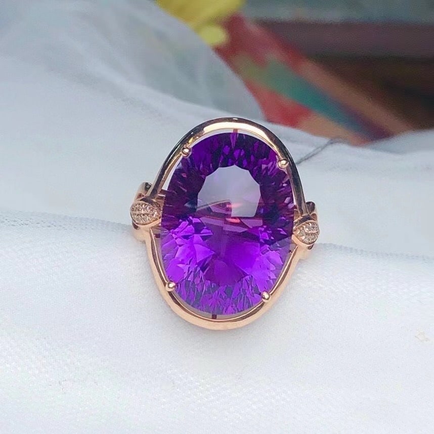 14k Gold 12.85 Ct Natural Amethyst & Diamond Ring: Ref:231186026 // gold content:14k gold // ring size:7. 25us // // main gemstone:amethyst // shape:oval // carat weight:12. 85ct // color:purple // treatment:natural // // adjacent gemstone 2 :