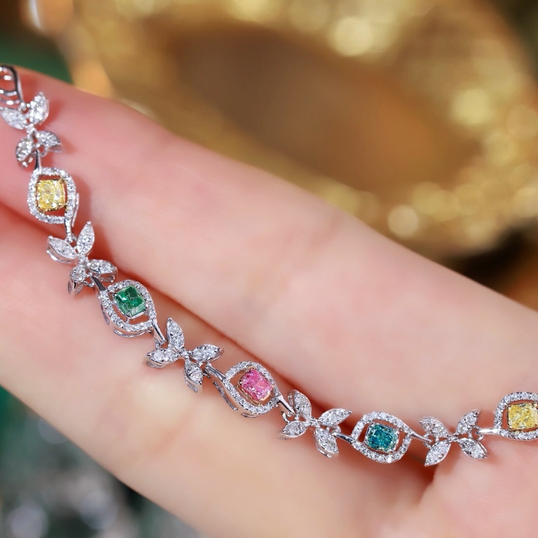 14k Gold 1.1 Ctw Natural Color Diamond & Diamond Bracelet - 4