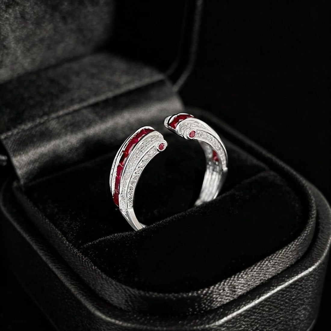 14k Gold 1.8 Ctw Natural Ruby & Diamond Ring - 2