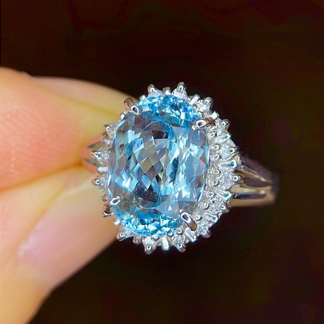 14k Gold 3.45 Ctw Natural Aquamarine & Diamond Ring - 2