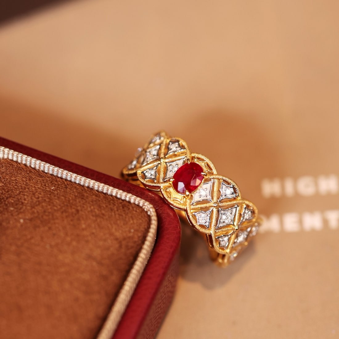 14k Gold 0.91 Ctw Natural Ruby & Diamond Ring - 4