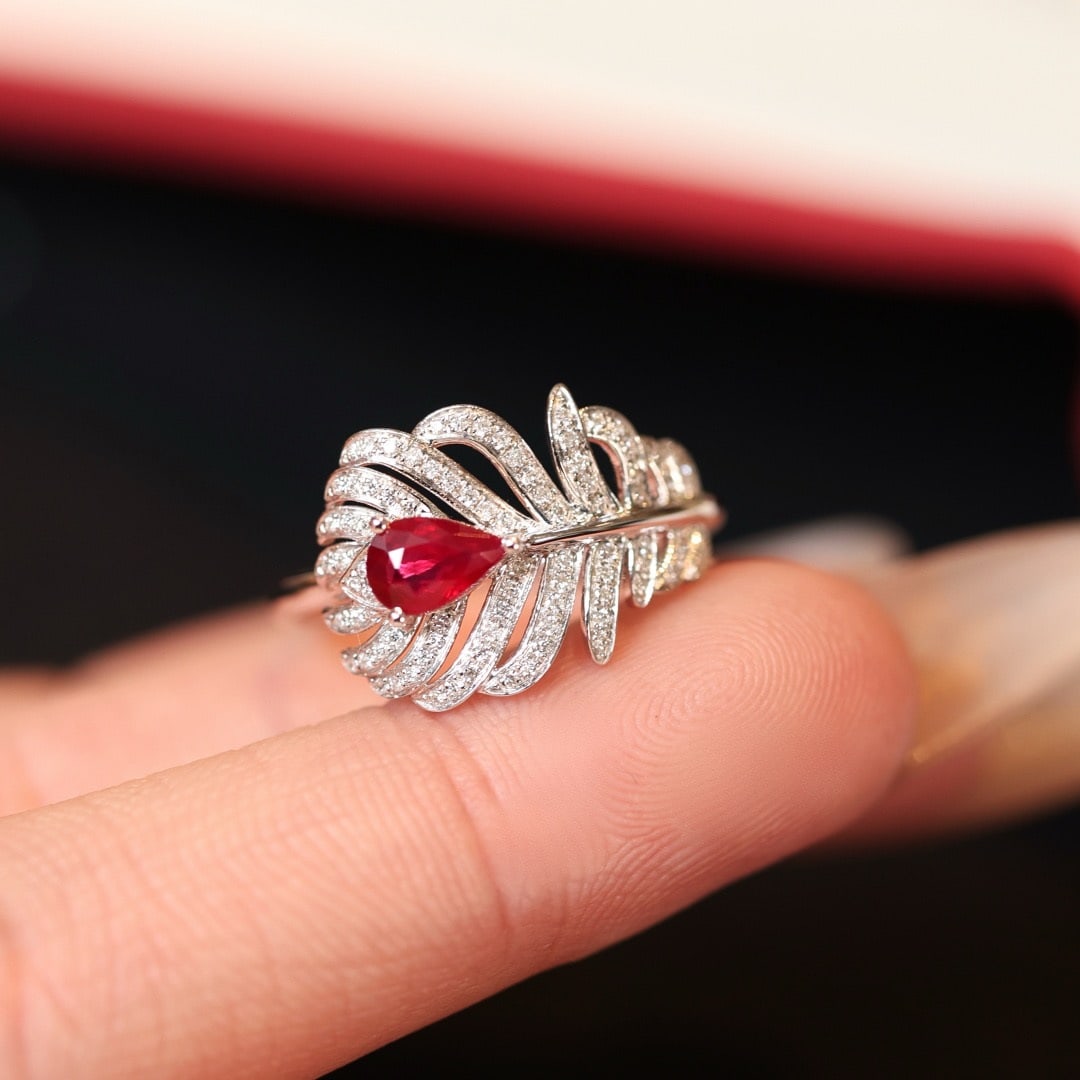 14k Gold 0.63 Ctw Natural Ruby & Diamond Ring - 5