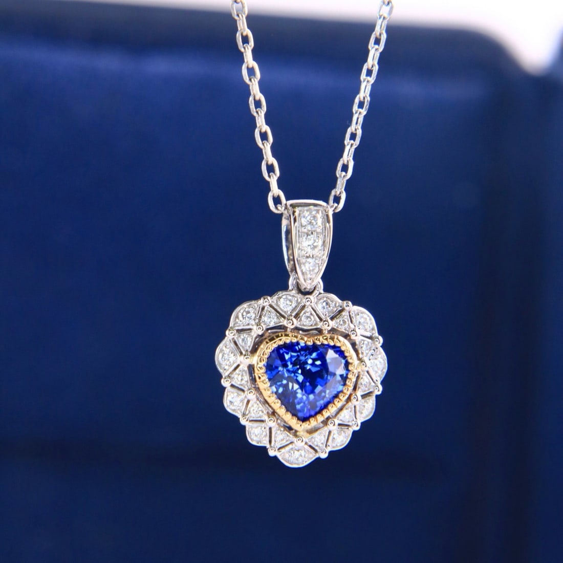 14k Gold 1.14 Ctw Natural Sapphire & Diamond Necklace - 5