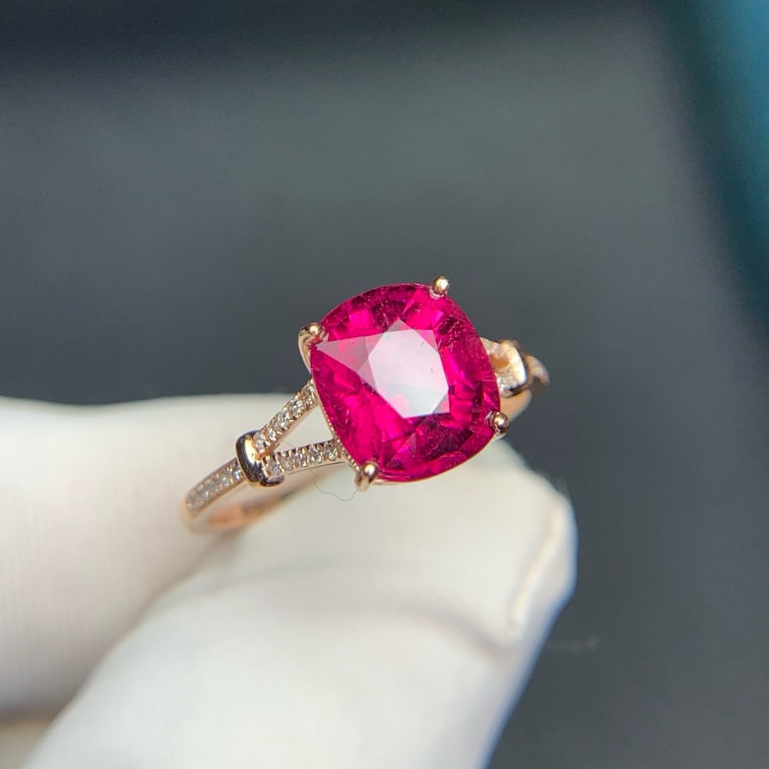 14k Gold 2.15 Ct Natural Tourmaline & Diamond Ring - 9