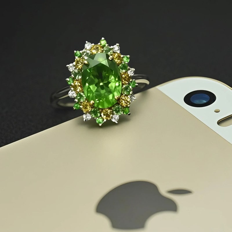 14k Gold 2.12 Ctw Natural Tsavorite & Diamond Ring - 4