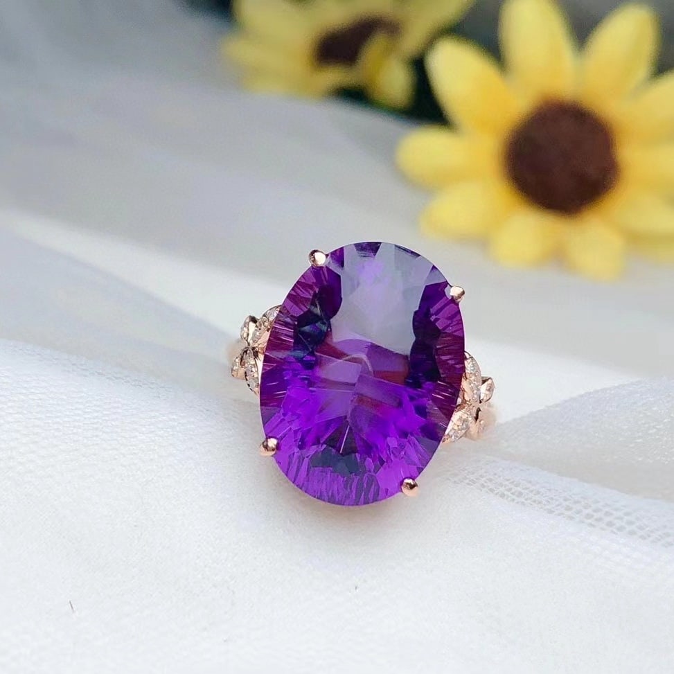 14k Gold 10.0 Ct Natural Amethyst & Diamond Ring - 4