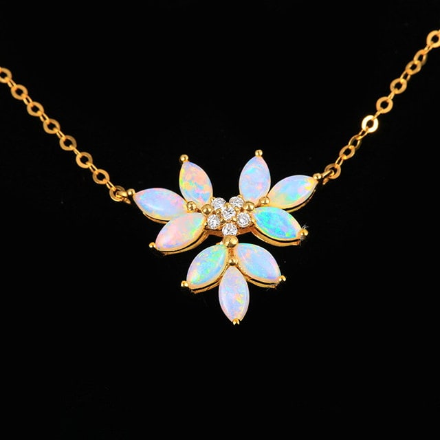 14k Gold 0.96 Ctw Natural Opal & Diamond Necklace: Ref:231186131 // gold content:14k gold // main gemstone:opal // shape:marquise // carat weight:0. 9ct // color:white // treatment:natural // // adjacent gemstone 2 : diamond // number of stones:6 //