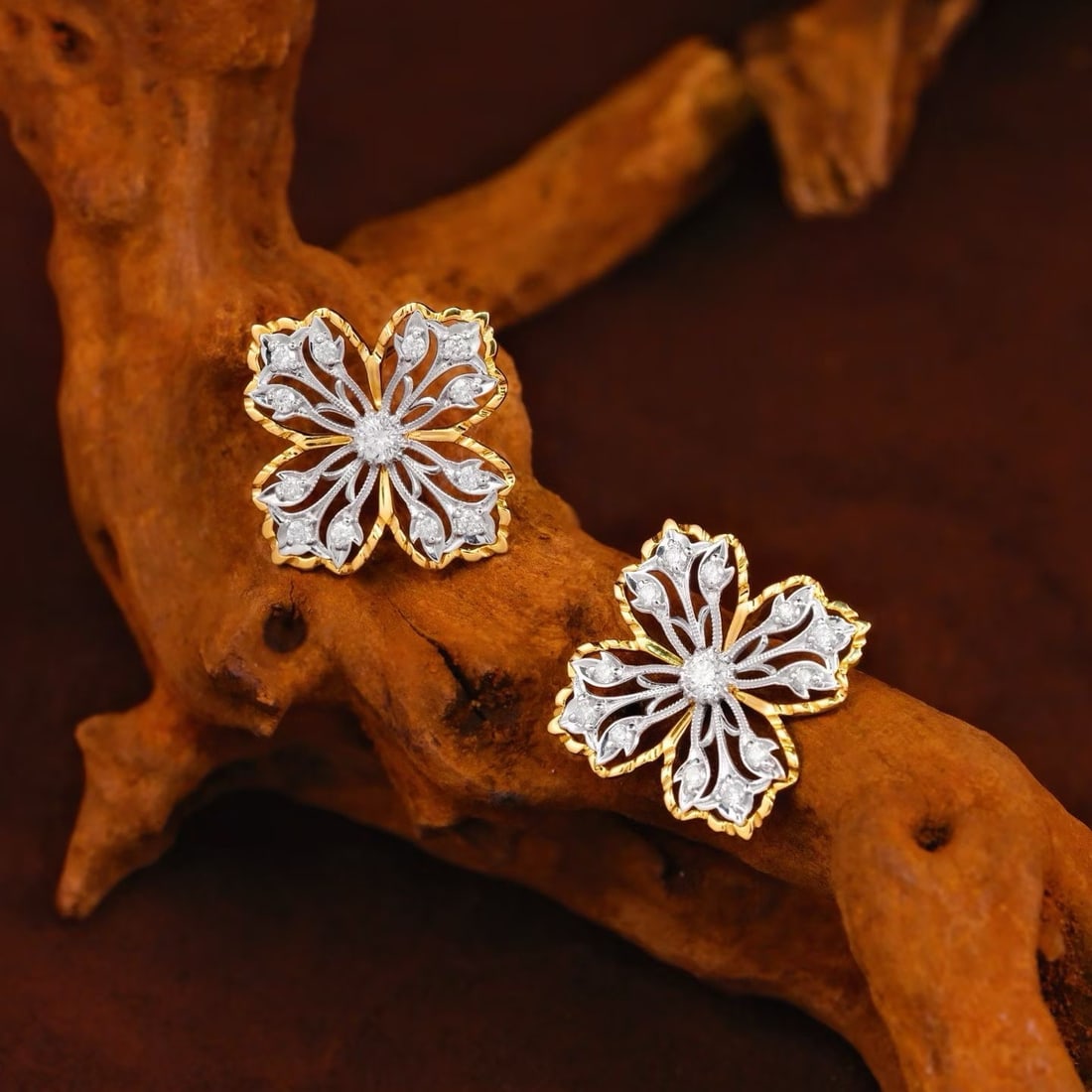 14k Gold 0.54 Ct Natural H Diamond Earrings - 2