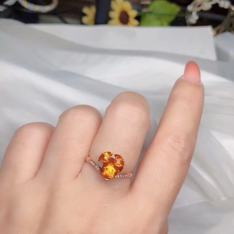14k Gold 2.35 Ct Natural Citrine & Diamond Ring - 4