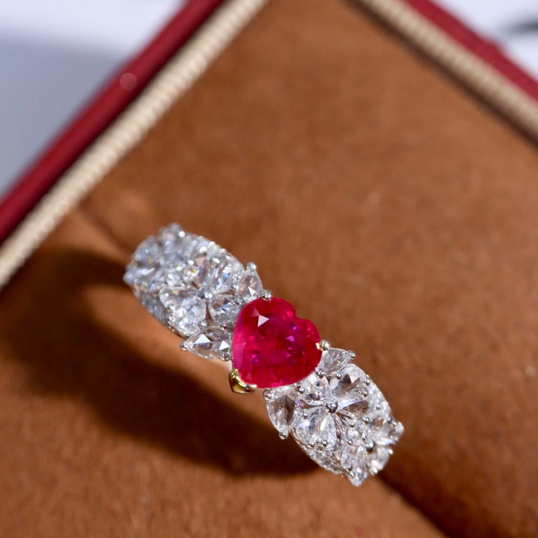 14k Gold 1.14 Ctw Natural Ruby & Diamond Ring - 3