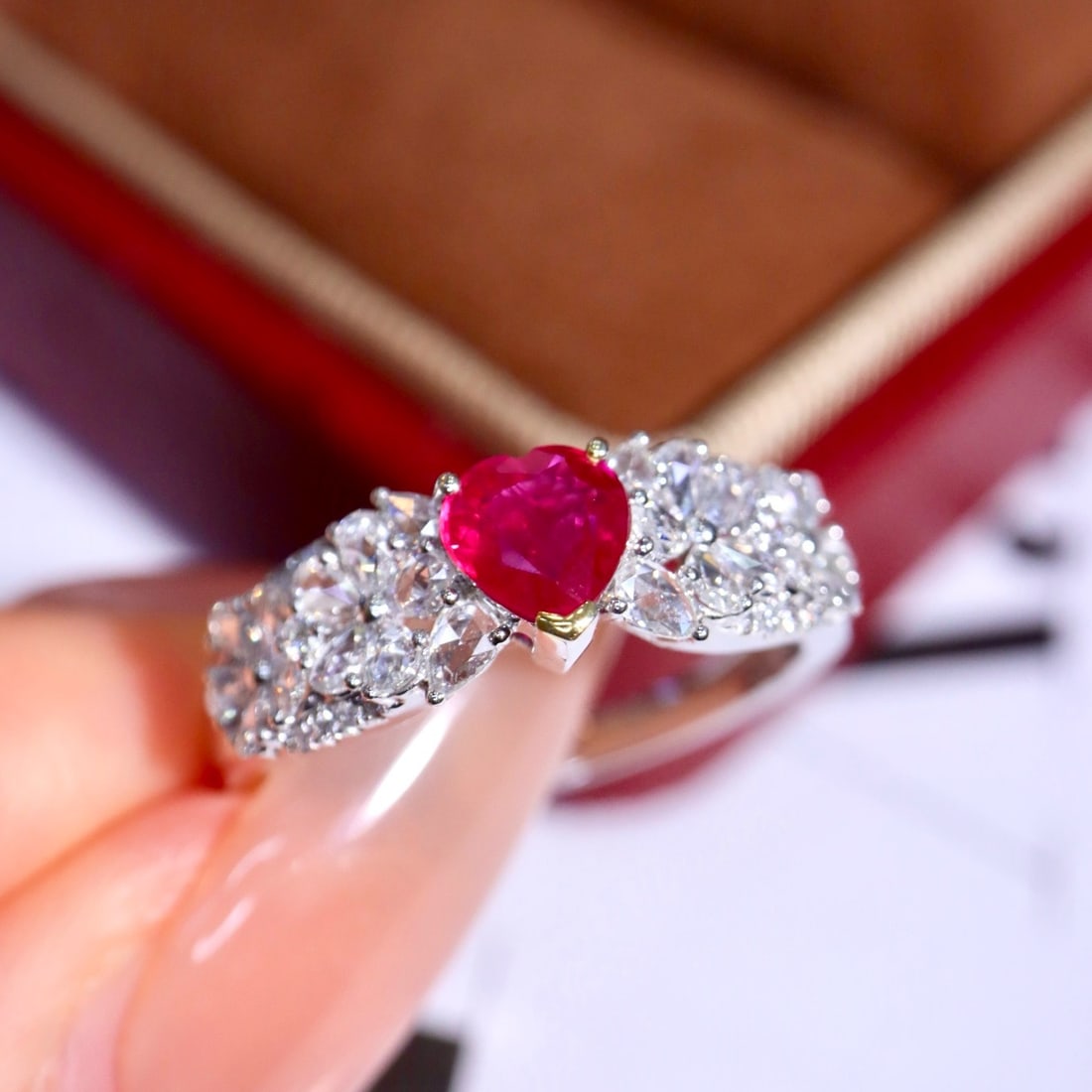 14k Gold 1.14 Ctw Natural Ruby & Diamond Ring - 8