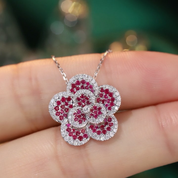 14k Gold 0.80 Ctw Natural Ruby & Diamond & Flowers Necklace - 5