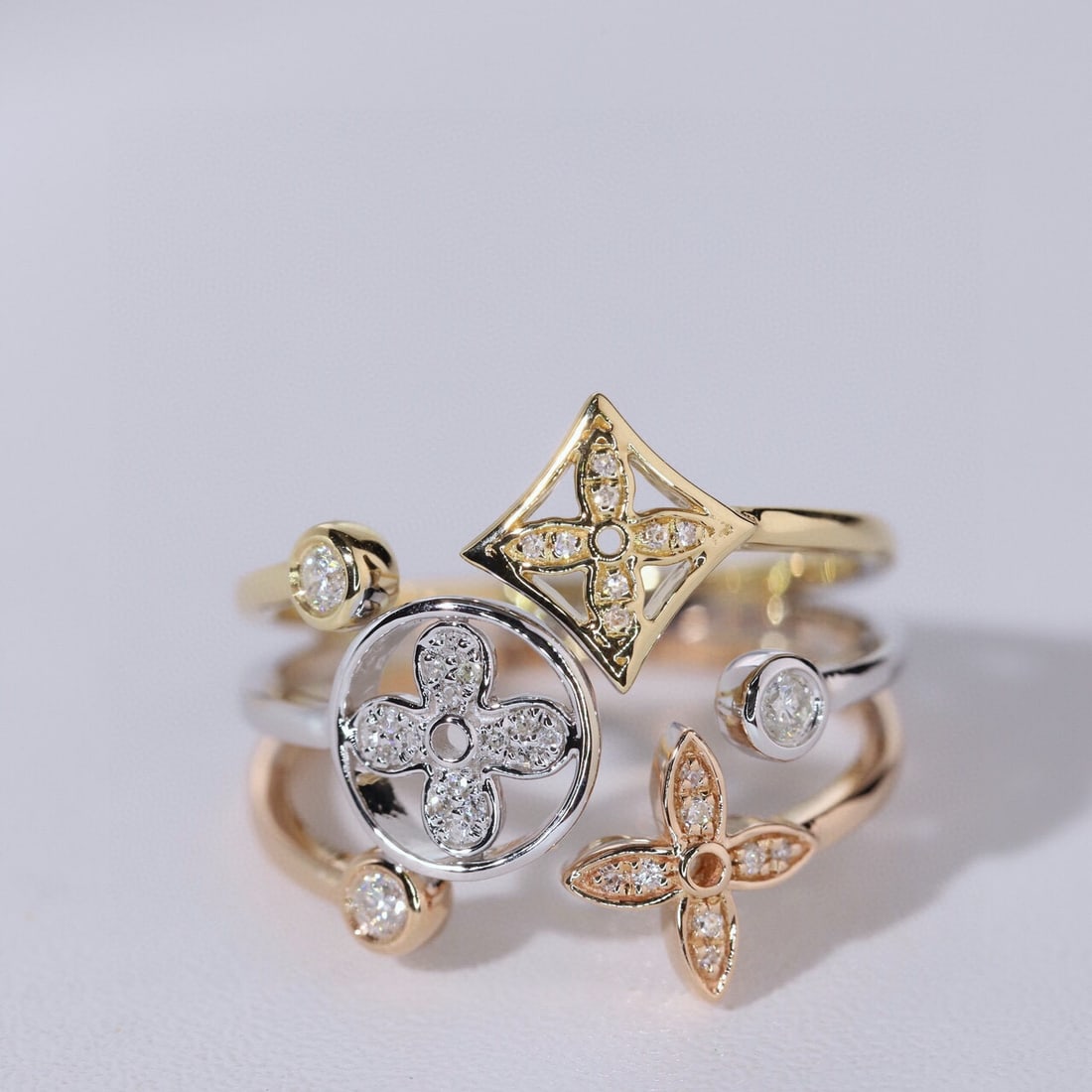 14k Gold 0.20 Ct Natural H Diamond Ring - 2