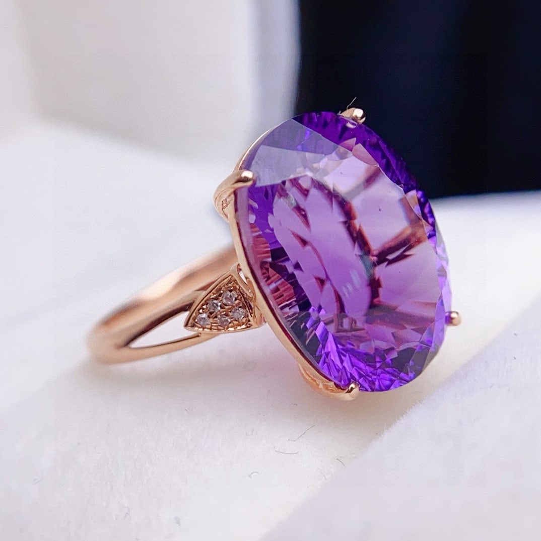 14k Gold 8.73 Ctw Natural Amethyst & Diamond Ring - 4