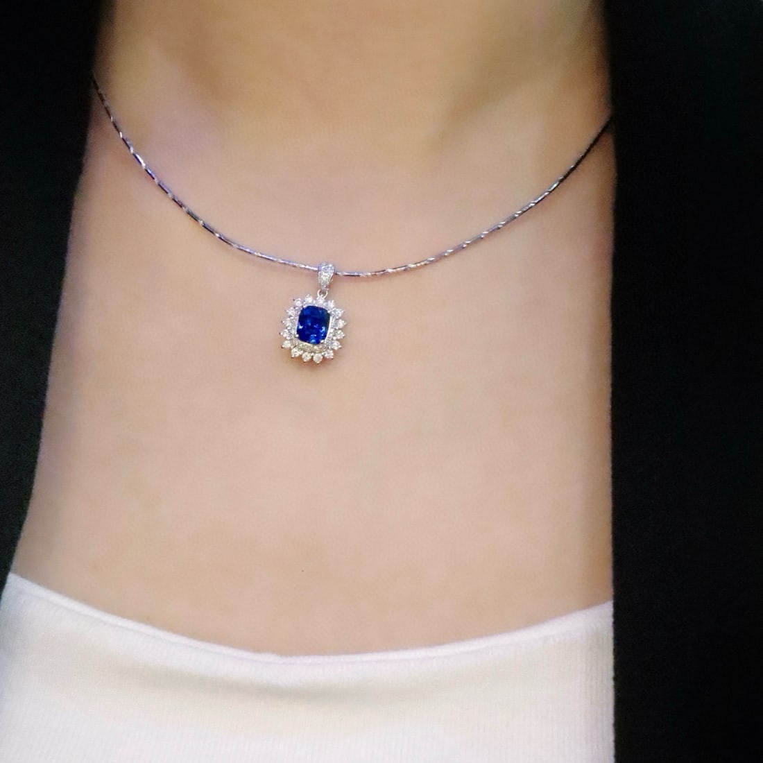 14k Gold 2.44 Ctw Natural Sapphire & Diamond Pendant( Without Chain ) - 5