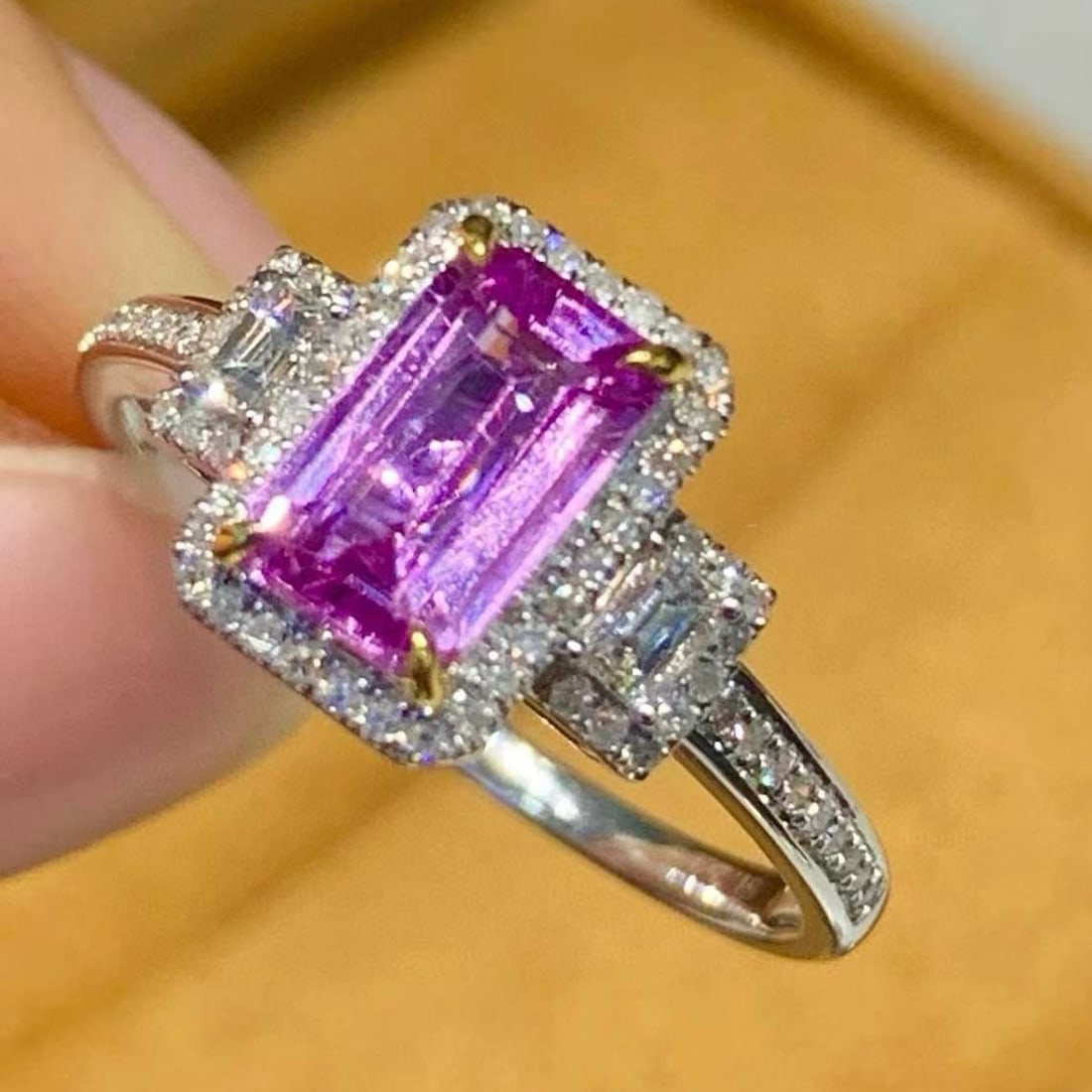 14k Gold 1.2 Ct Natural Sapphire & Diamond Ring - 3