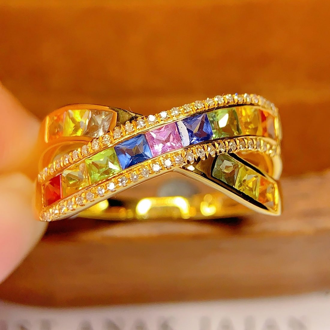 14k Gold 1.8 Ct Natural Sapphire & Diamond Ring: Ref:231186228 // gold content:14k gold // ring size:7. 25us // // main gemstone:sapphire // shape:princess // carat weight:1. 8ct // color:color // treatment:natural // // adjacent gemstone 2 : diamon
