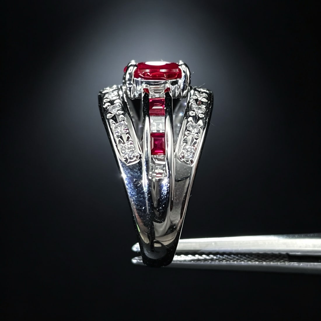 14k Gold 2.09 Ctw Natural Ruby & Diamond Ring - 4