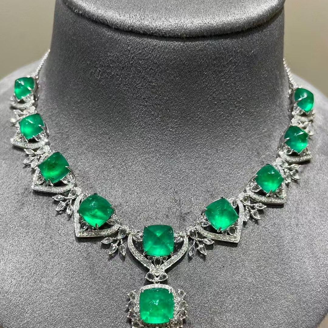 14k Gold 22.1 Ct Natural Emerald & Diamond & Sapphire Necklace - 2