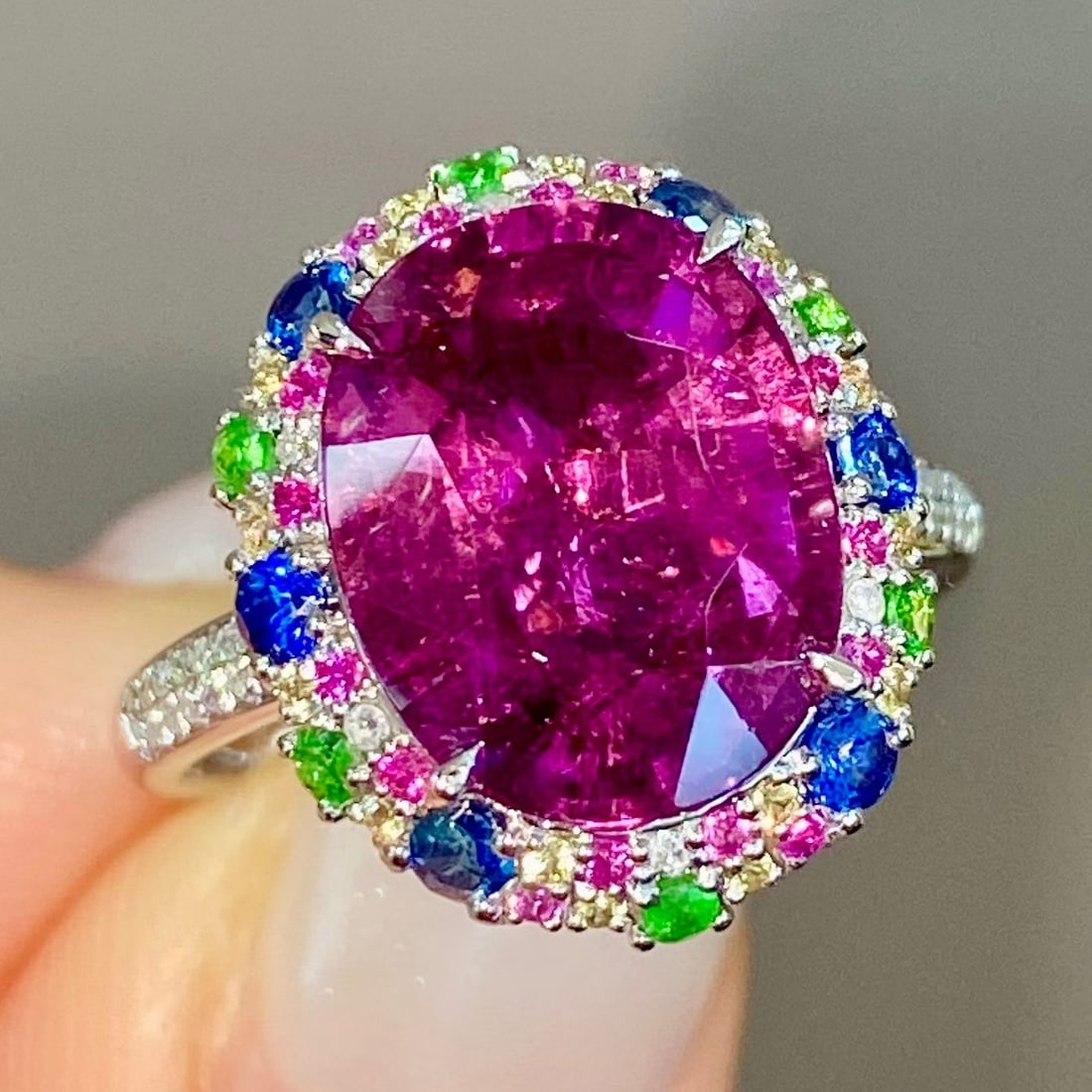 14k Gold 5.2 Ct Natural Tourmaline & Diamond & Coloured Gemstone Ring - 2