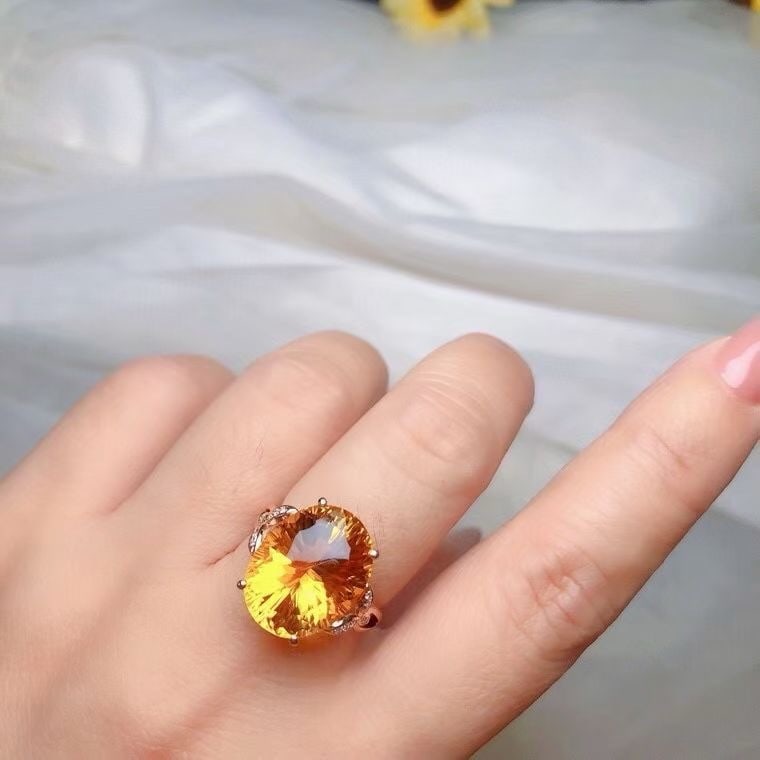 14k Gold 9.70 Ct Natural Citrine & Diamond Ring - 2