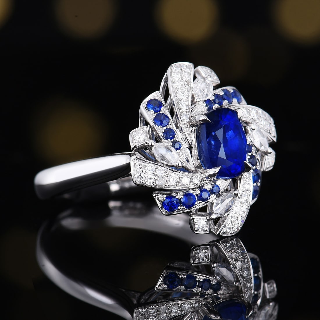 14k Gold 1.88 Ctw Vivid Blue Natural Sapphire & Diamond Ring - 5
