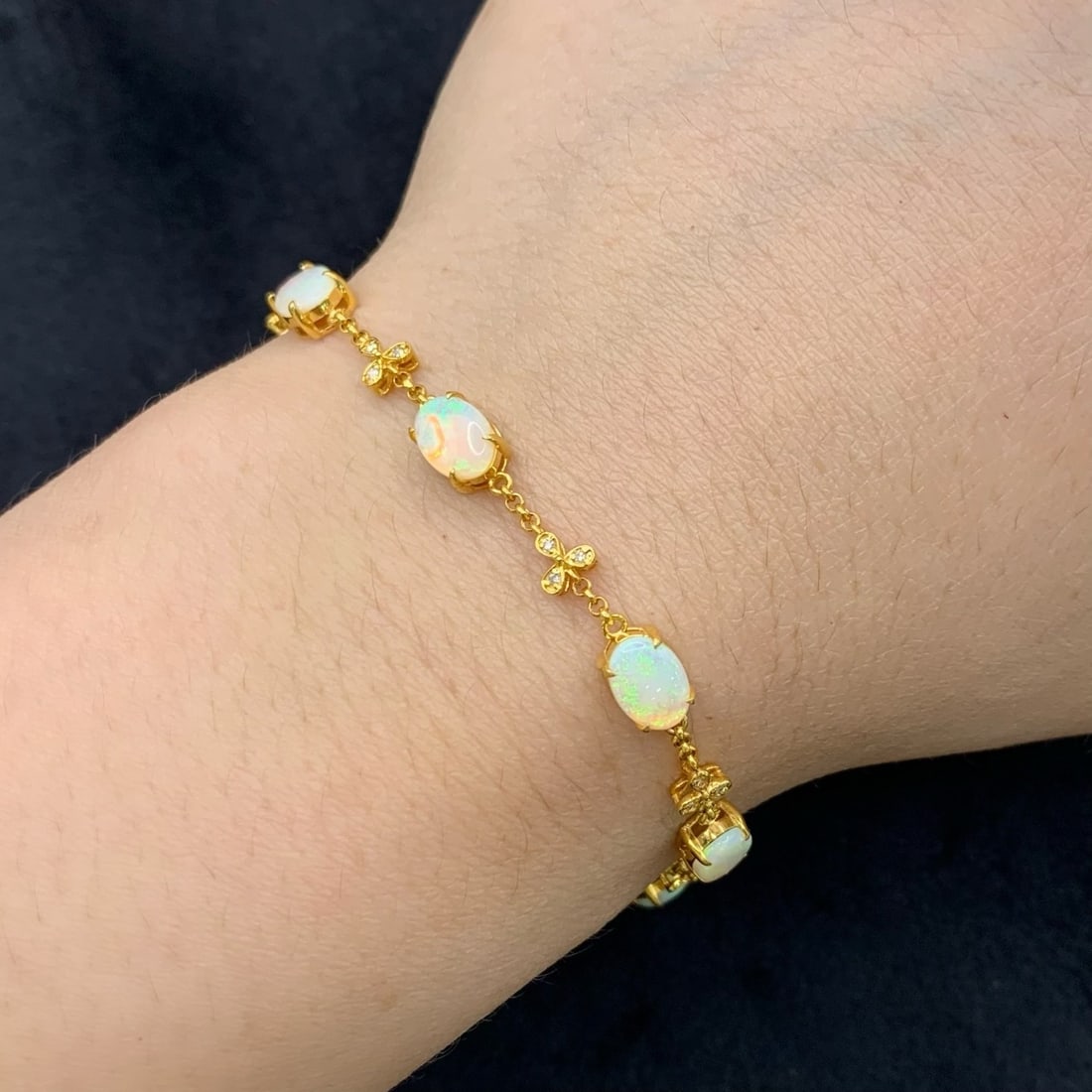14k Gold 2.51 Ctw Natural Opal & Diamond Bracelet - 4