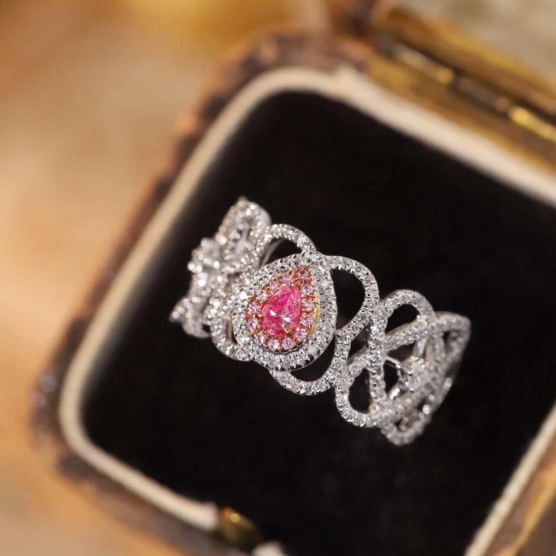 14k Gold 0.55 Ctw Natural Pink Diamond & Diamond Ring: Ref:231186276 // gold content:14k gold // ring size:7. 25us // // main gemstone:pink diamond // shape:pear // carat weight:0. 1ct // color:pink // treatment:natural // // adjacent gemstone 2 :