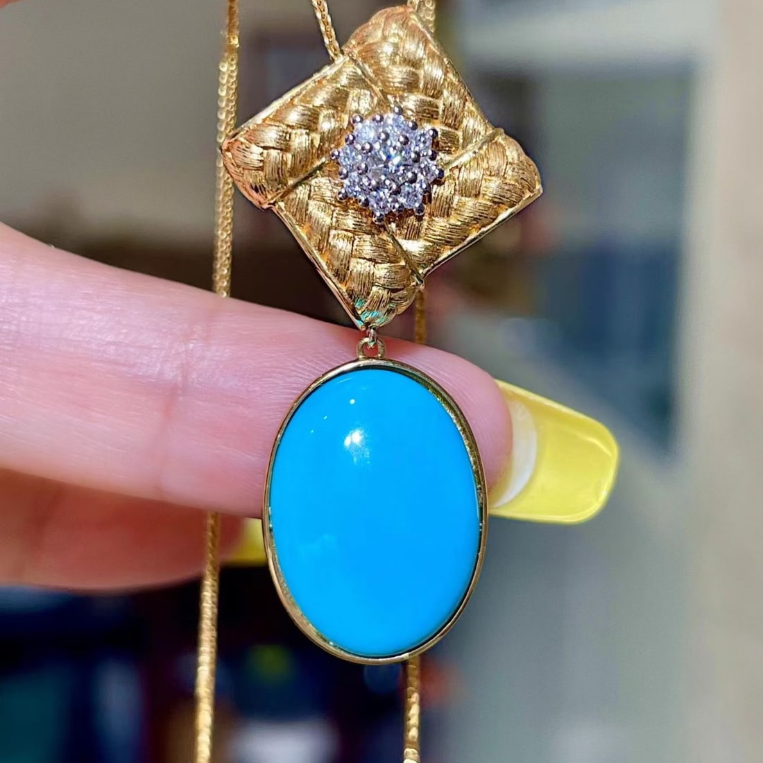 14k Gold 8.78 Ctw Natural Blue Turquoise & Diamond Pendant( Without Chain ): Ref:231186287 // gold content:14k gold // main gemstone:blue turquoise // shape:oval // carat weight:8. 57ct // color:blue // treatment:natural // // adjacent gemstone 2 : diamond // shape:round //