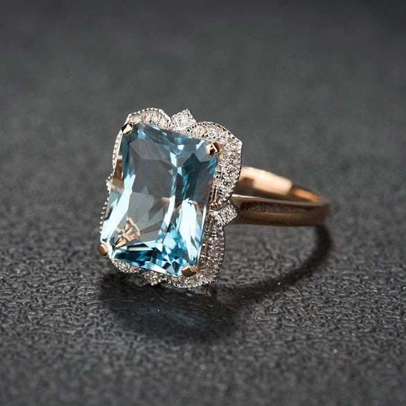 14k Gold 4.97 Ct Natural Aquamarine & Diamond Ring - 3