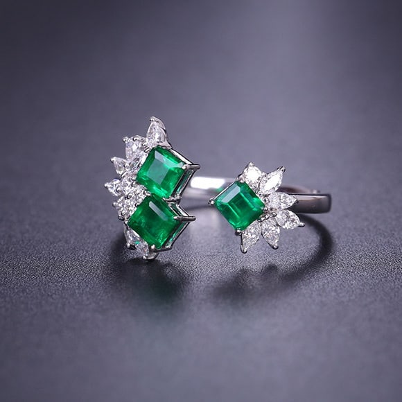 14k Gold 1.18 Ctw Vivid Green Natural Emerald & Diamond Ring - 3