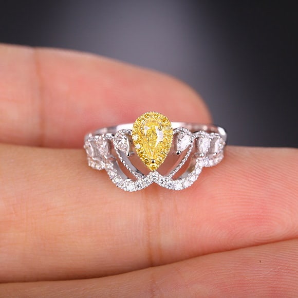 14k Gold 0.56 Ctw Natural Yellow Diamond & Diamond Ring - 5