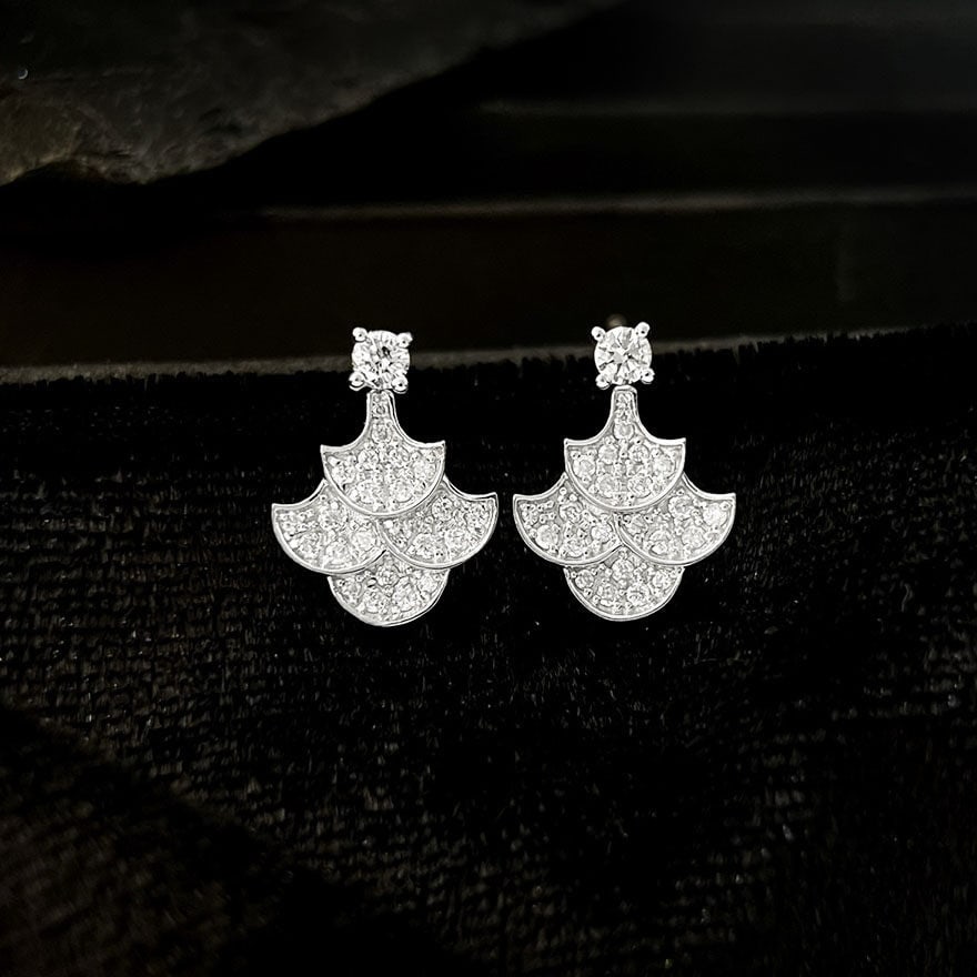 14k Gold 0.42 Ct Natural H Diamond Earrings: Ref:231186317 // gold content:14k gold // main gemstone:diamond // shape:round // carat weight:0. 42ct // clarity grade:vs-si // color:h // treatment:natural // cut grade:g // Condition: New Low