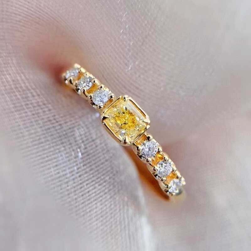 14k Gold 0.32 Ctw Natural Yellow Diamond & Diamond Ring: Ref:231186318 // gold content:14k gold // ring size:7. 25us // // main gemstone:yellow diamond // shape:cushion // carat weight:0. 2ct // color:yellow // treatment:natural // // adjacent gemstone 2 :