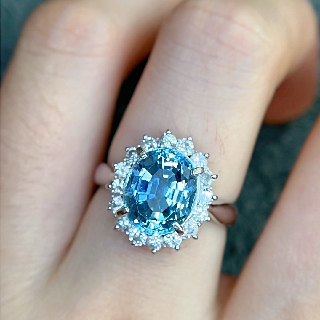 14k Gold 4.36 Ctw Natural Aquamarine & Diamond Ring - 7