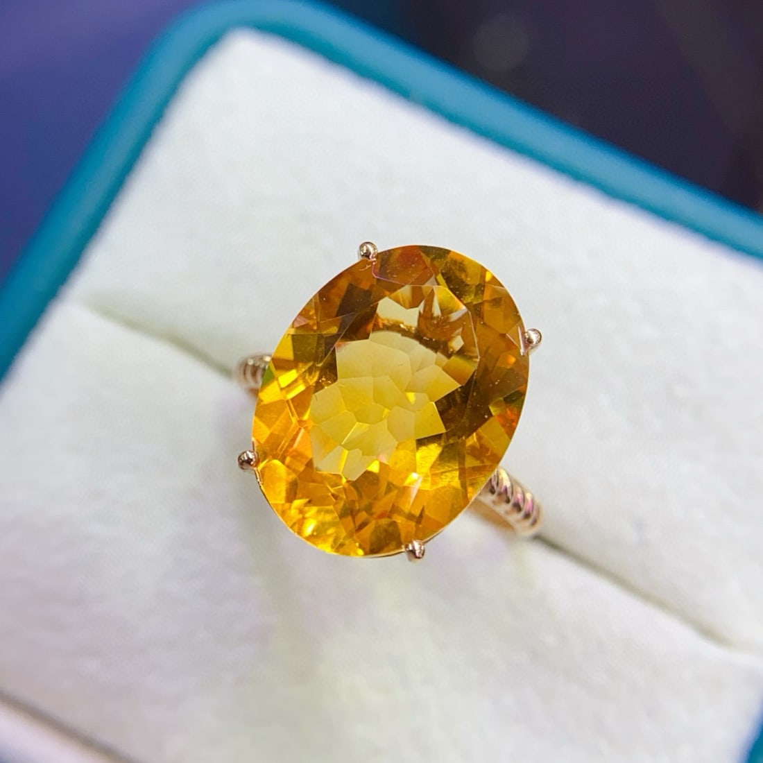 14k Gold 7.65 Ct Natural Citrine Ring: Ref:231186343 // gold content:14k gold // ring size:7. 25us // // main gemstone:citrine // shape:oval // carat weight:7. 65ct // color:yellow // treatment:natural // Condition: New Low Estimate: