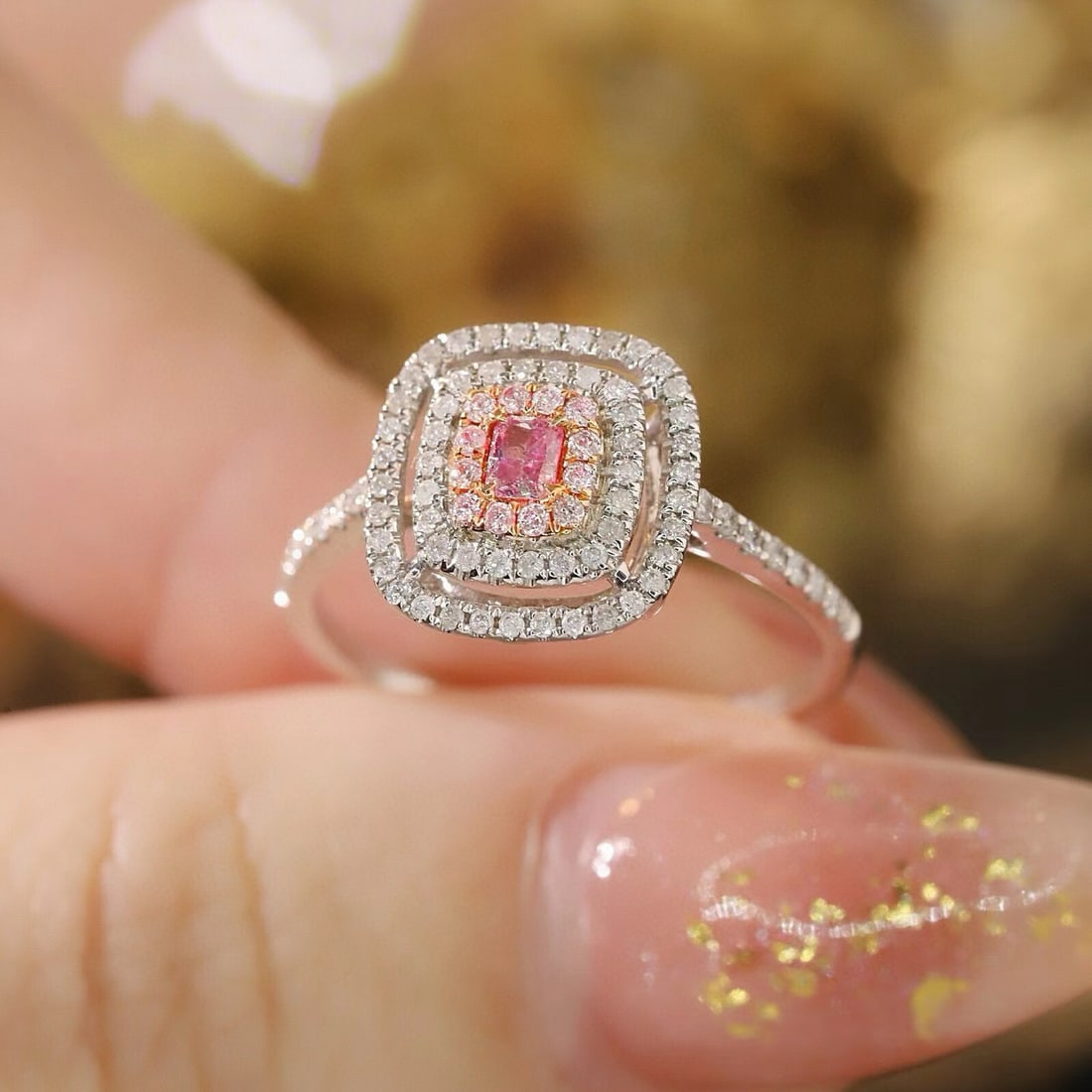 14k Gold 0.53 Ctw Natural Pink Diamond & Diamond Ring: Ref:231186365 // gold content:14k gold // ring size:7. 25us // // main gemstone:pink diamond // shape:cushion // carat weight:0. 15ct // color:pink // treatment:natural // // adjacent gemstone 2 : dia