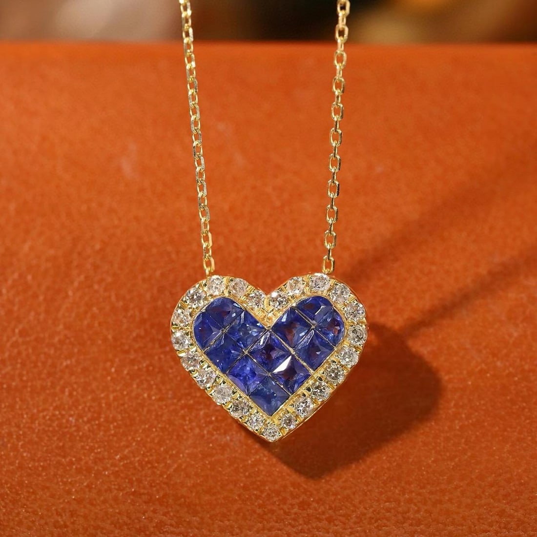 14k Gold 1.04 Ctw Natural Sapphire & Diamond Necklace: Ref:231186369 // gold content:14k gold // main gemstone:sapphire // shape:princess // carat weight:0. 82ct // color:blue // treatment:natural // // adjacent gemstone 2 : diamond // shape:round //